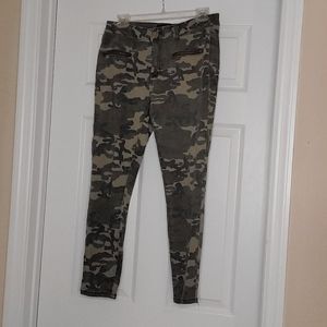Ashley Mason Skinny Camo Jeans, Cyber Monday, 13